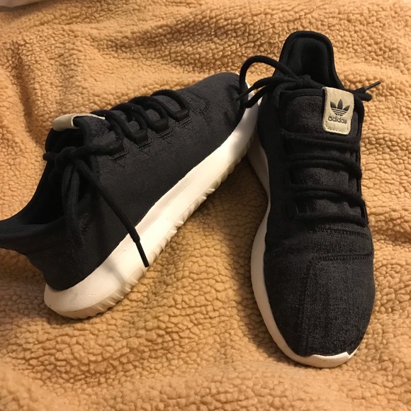 Adidas Tubulars - Picture 2 of 3